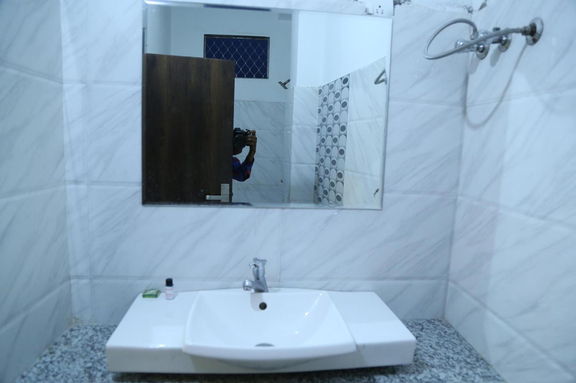 Hotel Krishna Palace Udaipur Esterno foto
