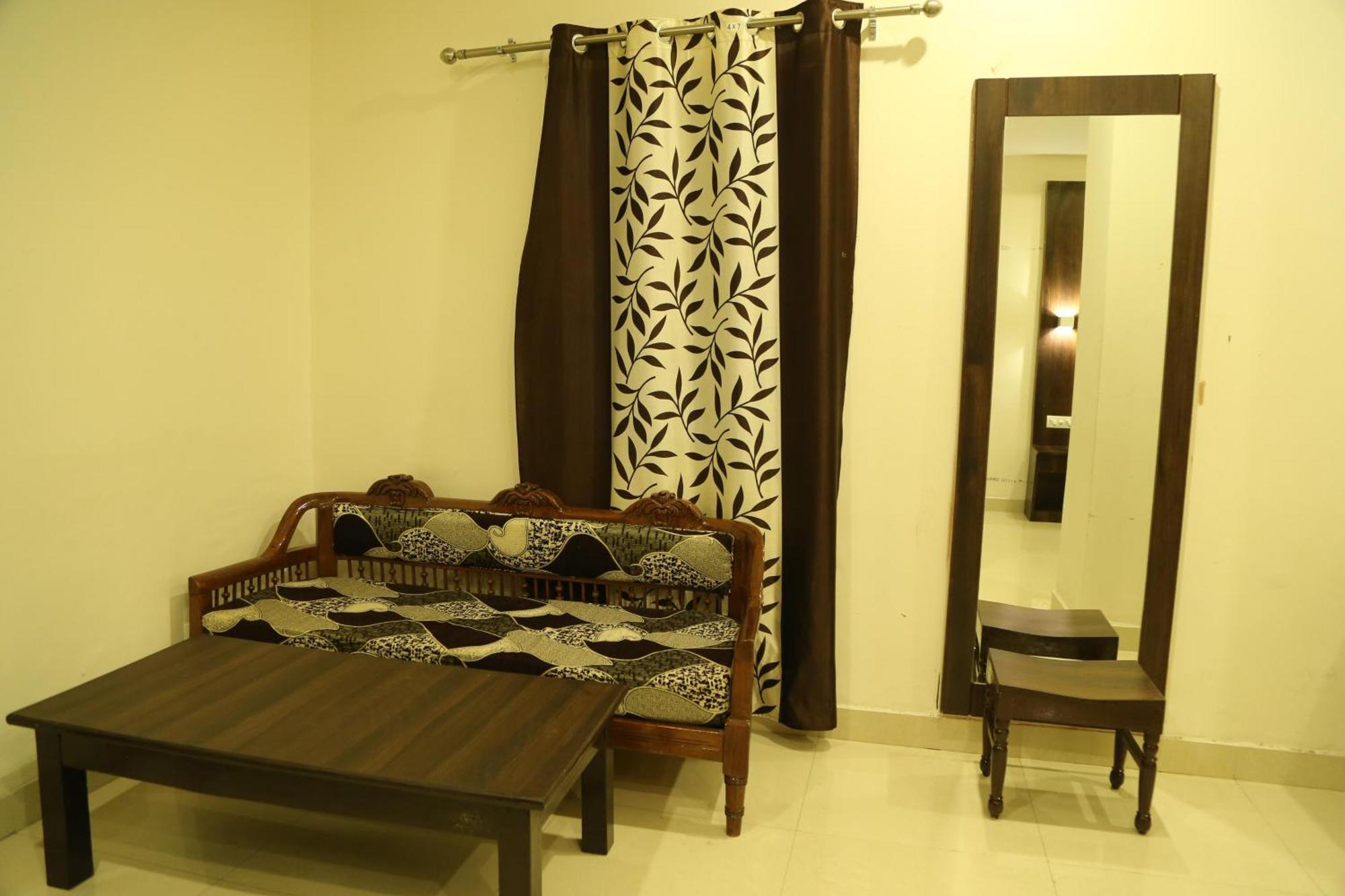Hotel Krishna Palace Udaipur Esterno foto