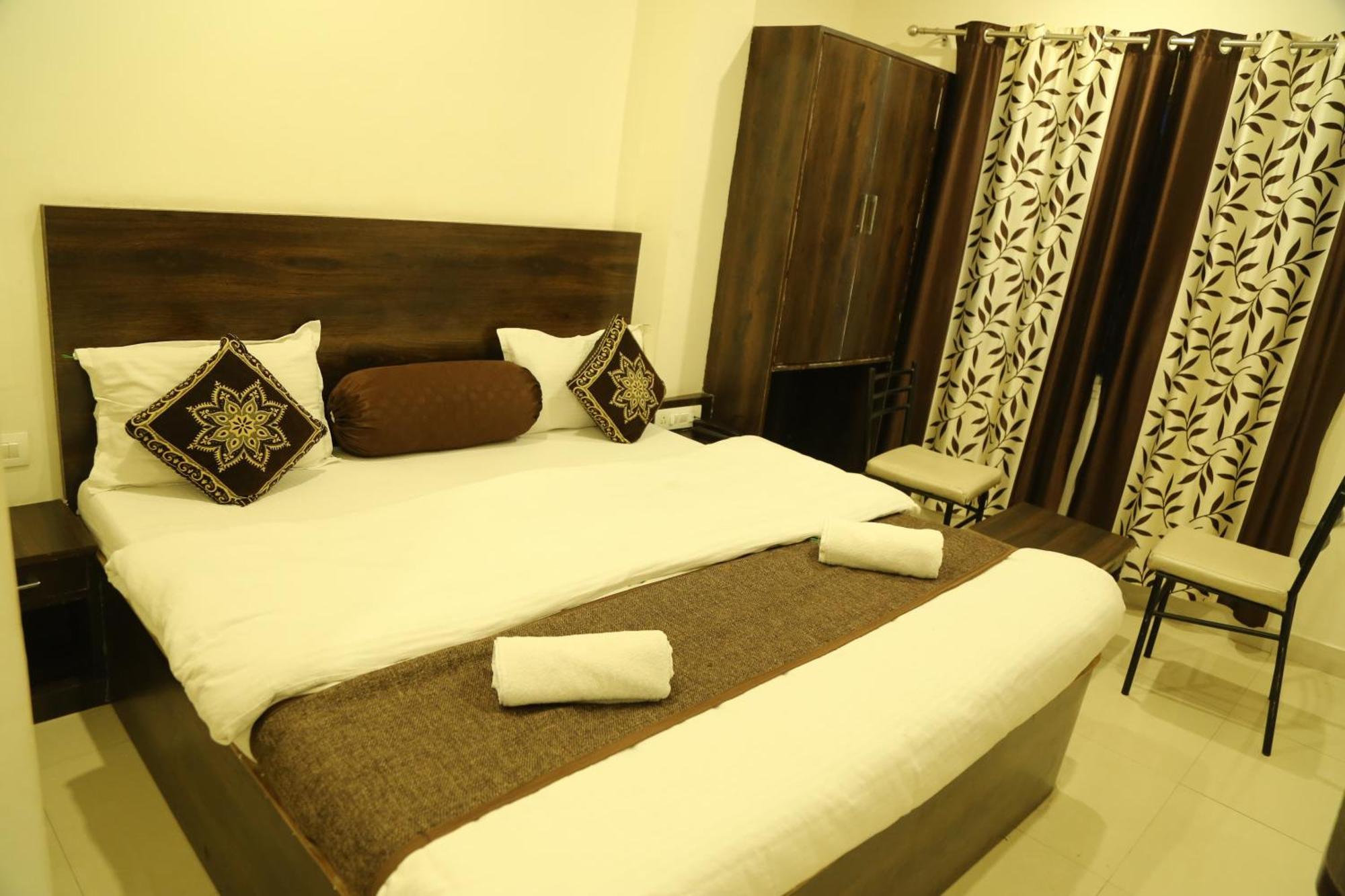 Hotel Krishna Palace Udaipur Esterno foto
