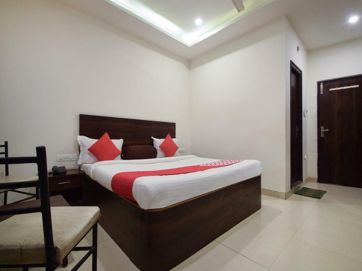 Hotel Krishna Palace Udaipur Esterno foto
