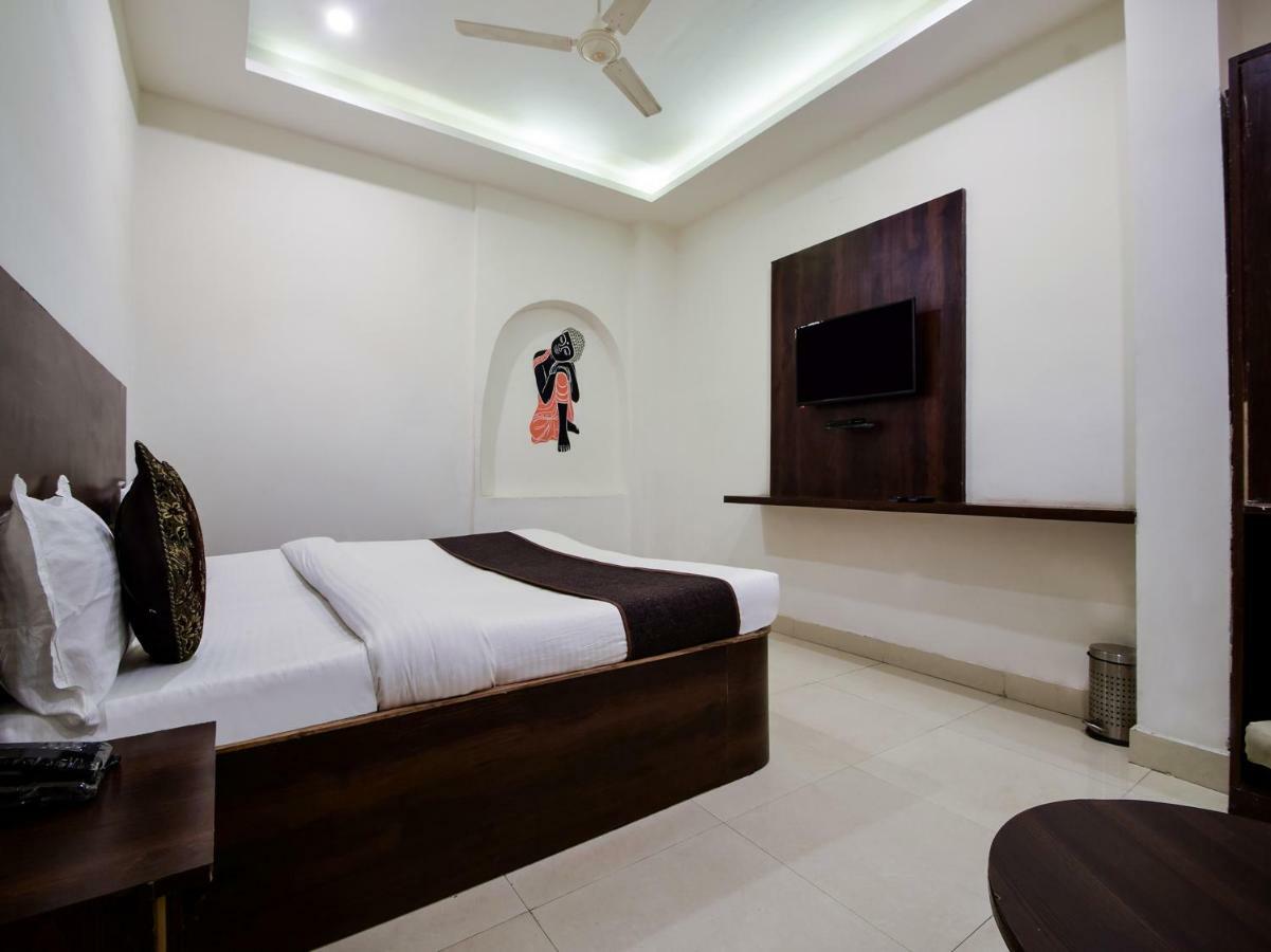Hotel Krishna Palace Udaipur Esterno foto