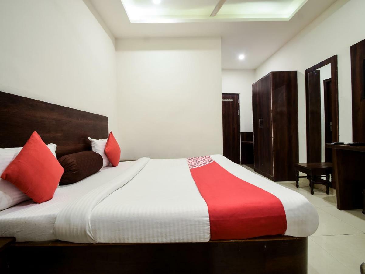 Hotel Krishna Palace Udaipur Esterno foto