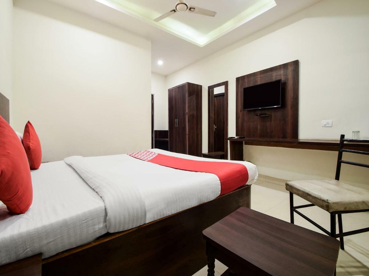 Hotel Krishna Palace Udaipur Esterno foto