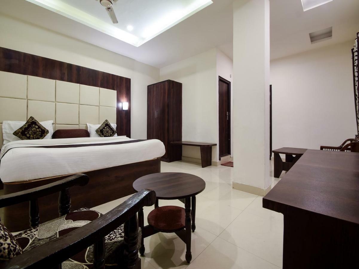 Hotel Krishna Palace Udaipur Esterno foto