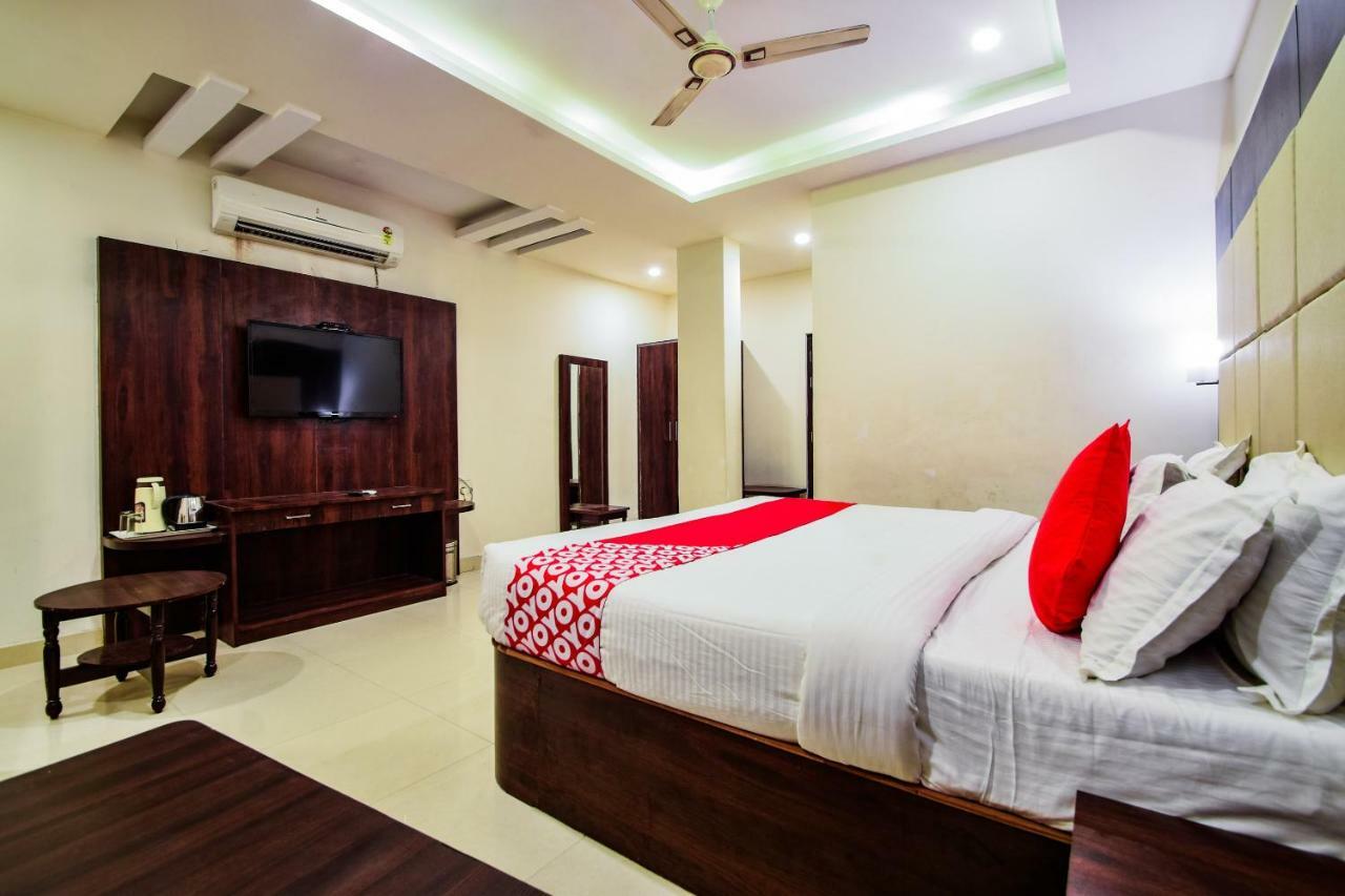 Hotel Krishna Palace Udaipur Esterno foto