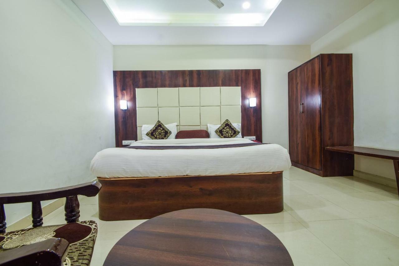 Hotel Krishna Palace Udaipur Esterno foto