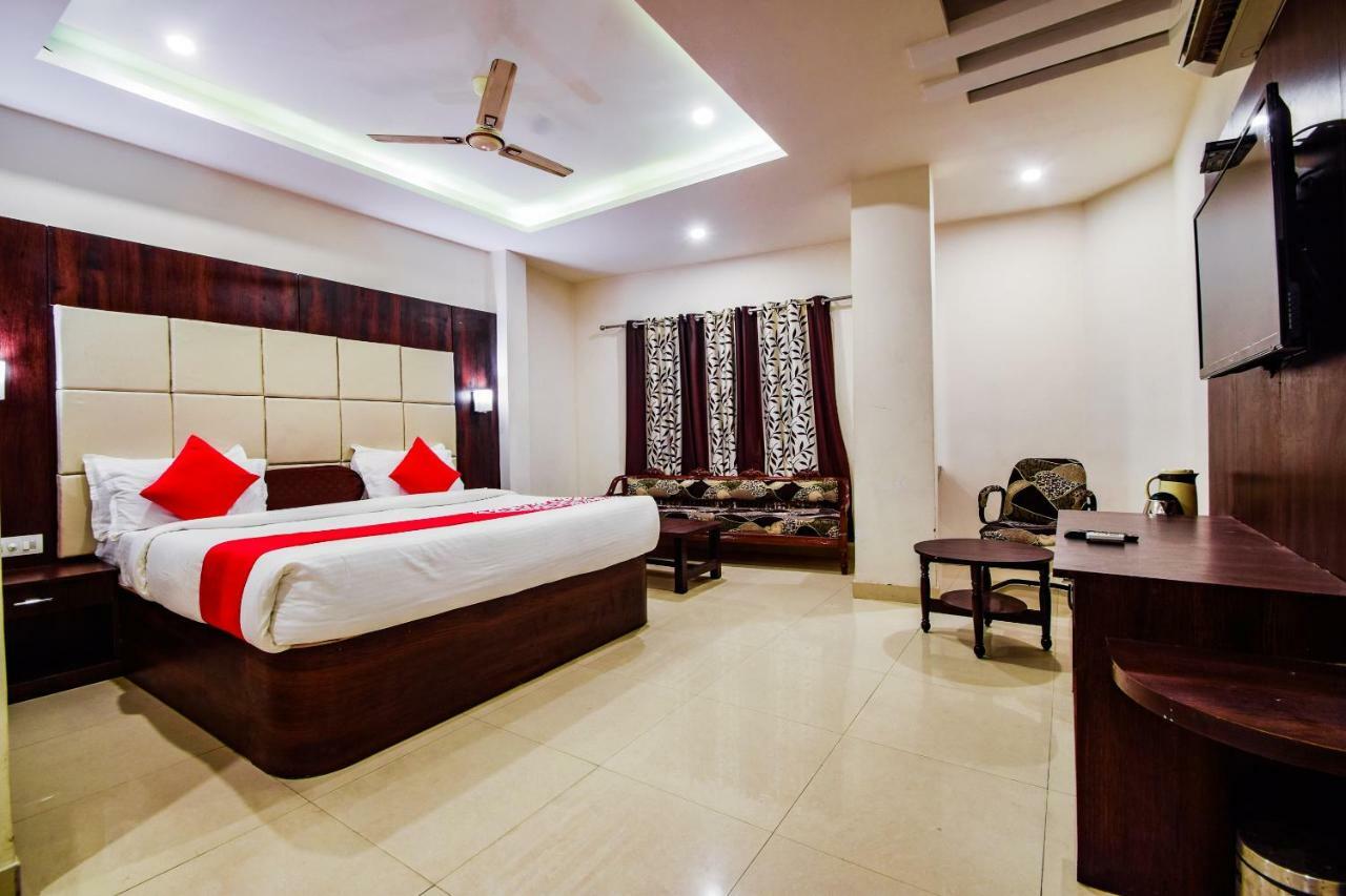 Hotel Krishna Palace Udaipur Esterno foto